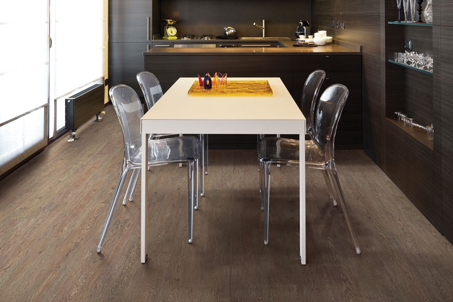 Cork floor installation in 