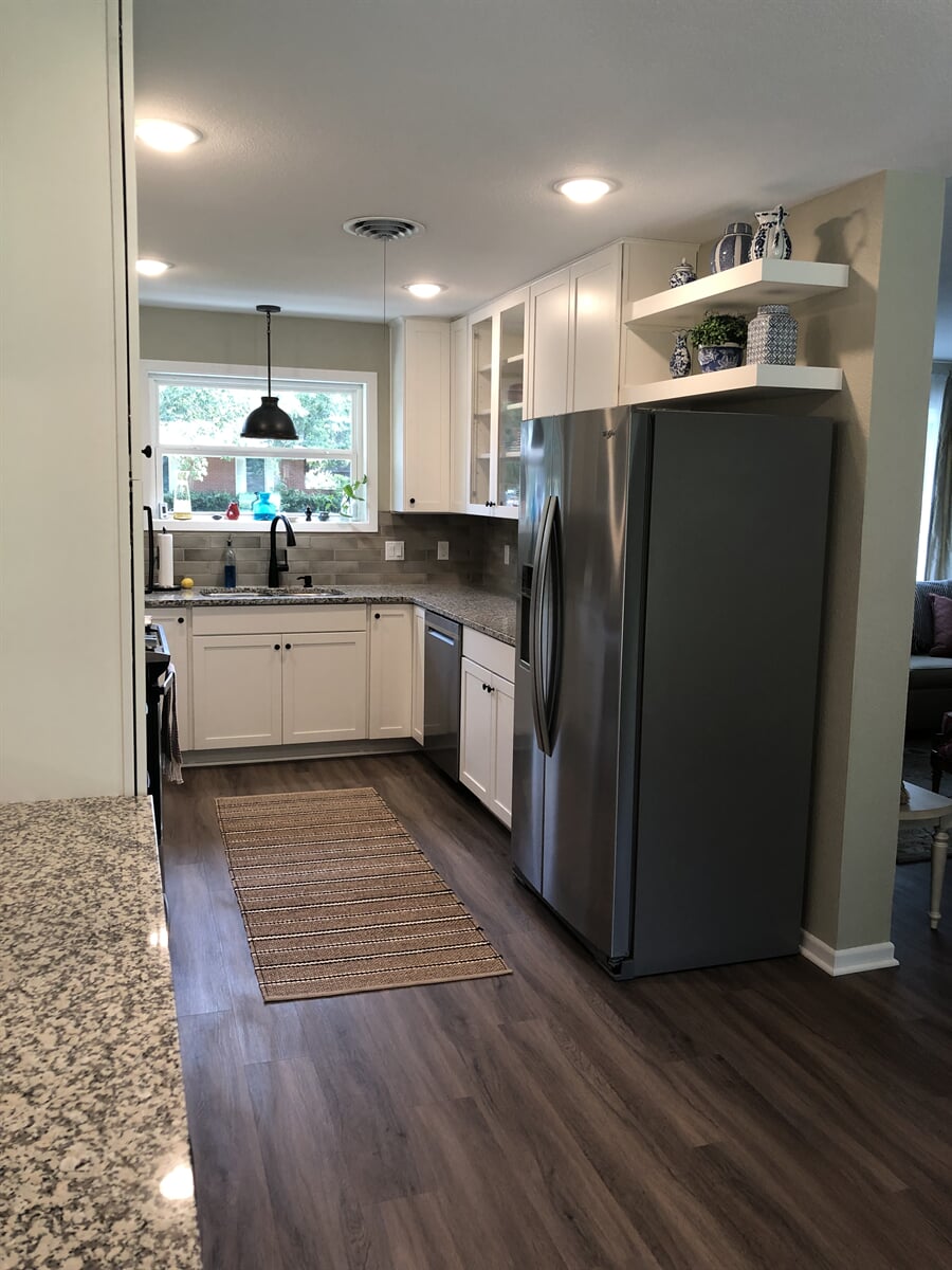 Kitchen remodeling in Surface Source Design Center