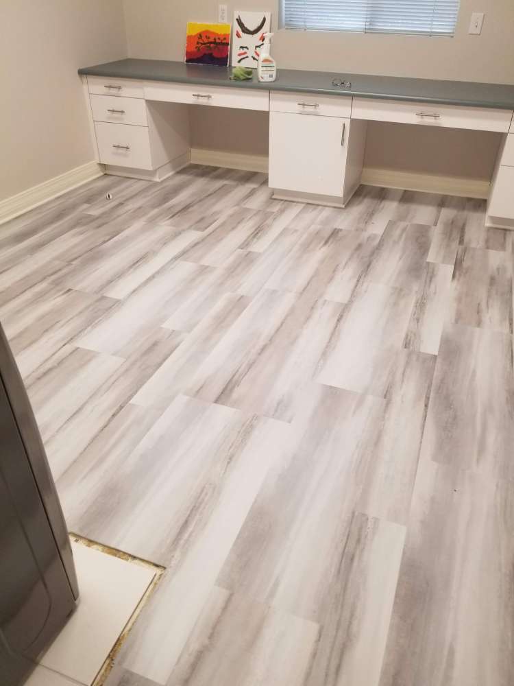 Vinyl plank flooring in Salt Lake City, UT from Underwood Carpets & Floorcovering