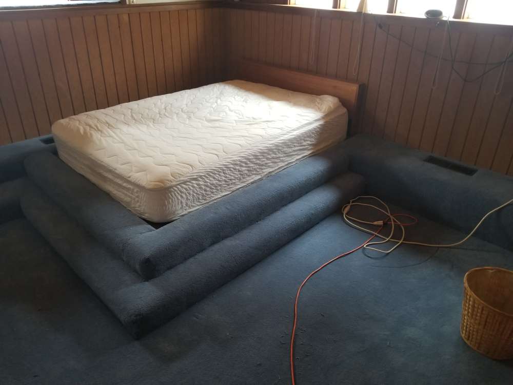 Tiered carpet installation in Cottonwood Heights, UT from Underwood Carpets & Floorcovering